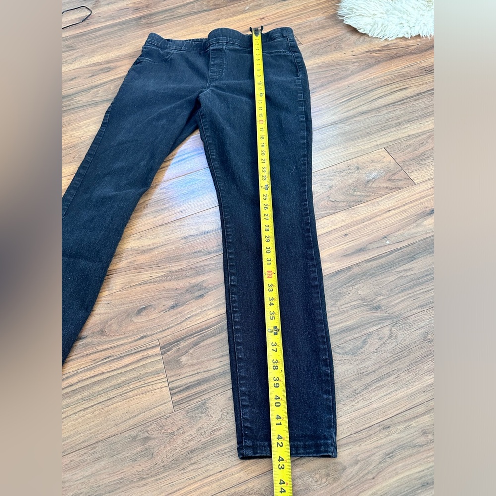 Old Navy Women's Skinny Jeans - Dark Blue - Picture 9 of 10
